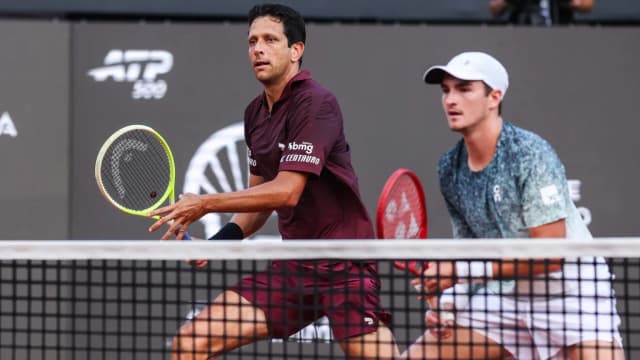 DECISIVO!! Torcida empurra e dupla João Fonseca e Marcelo Melo conquista o Rio Open