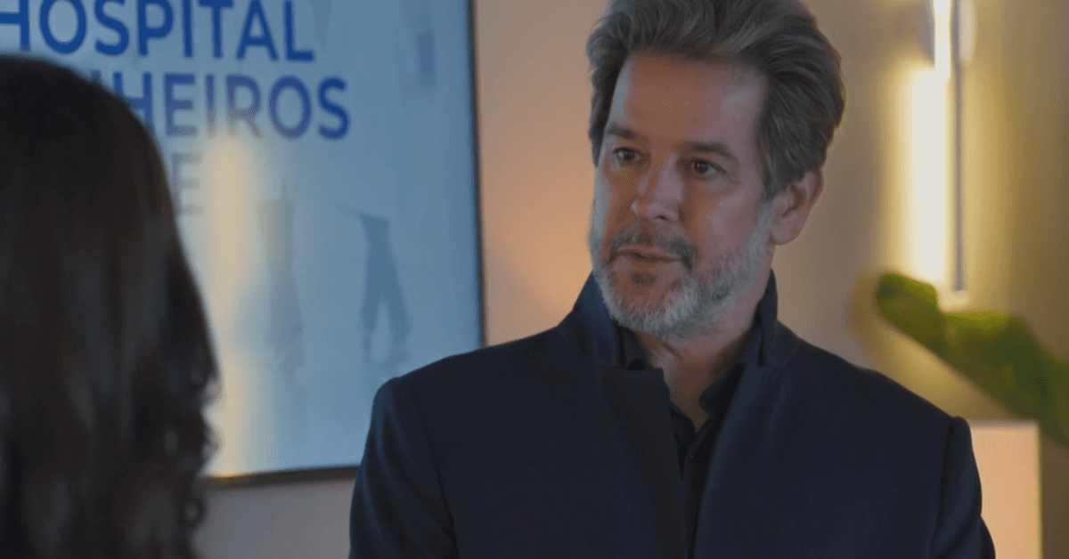 Ferette sofre chantagem e encomenda assassinato em Três Graças